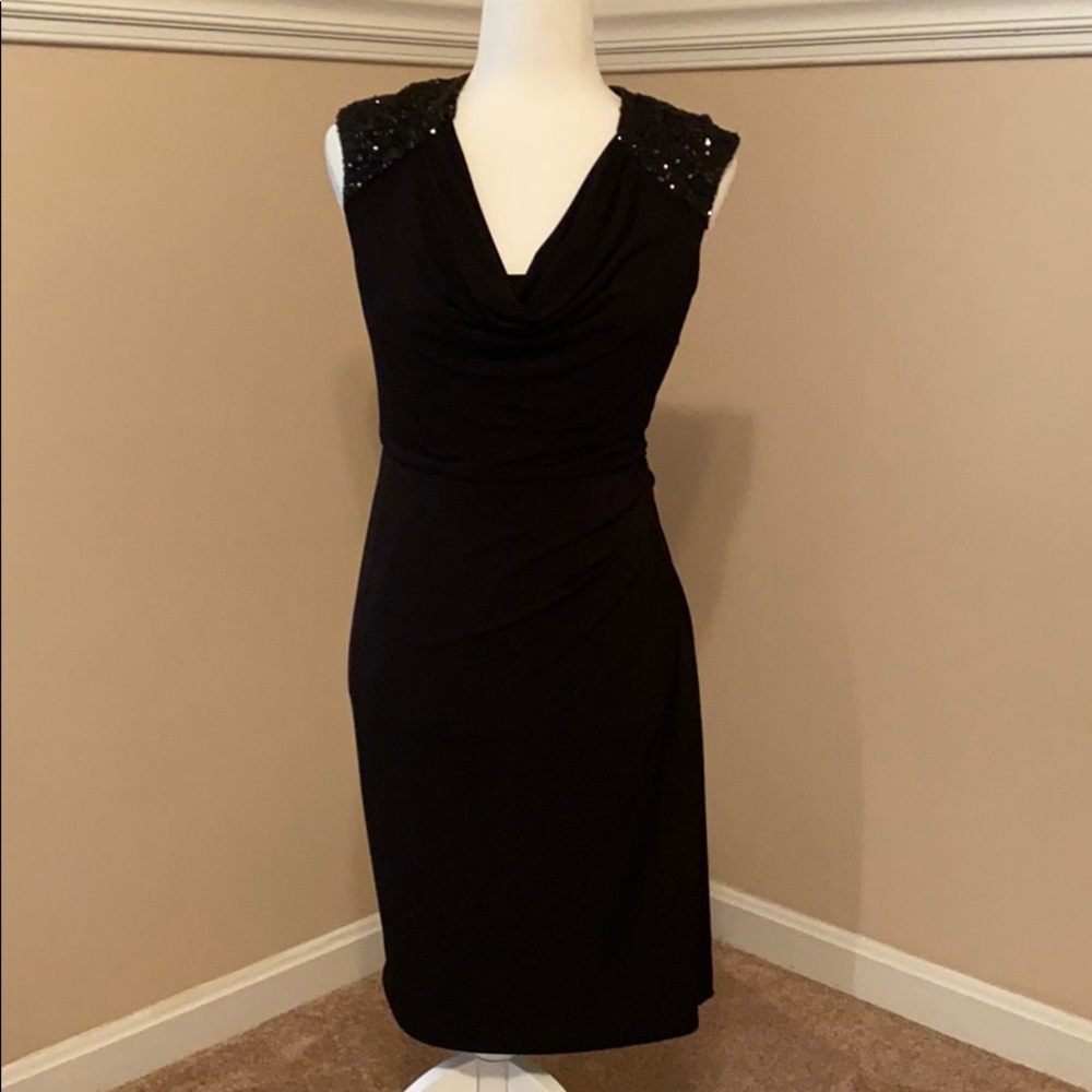 Calvin Klein Dress perfect for holiday party!🌲